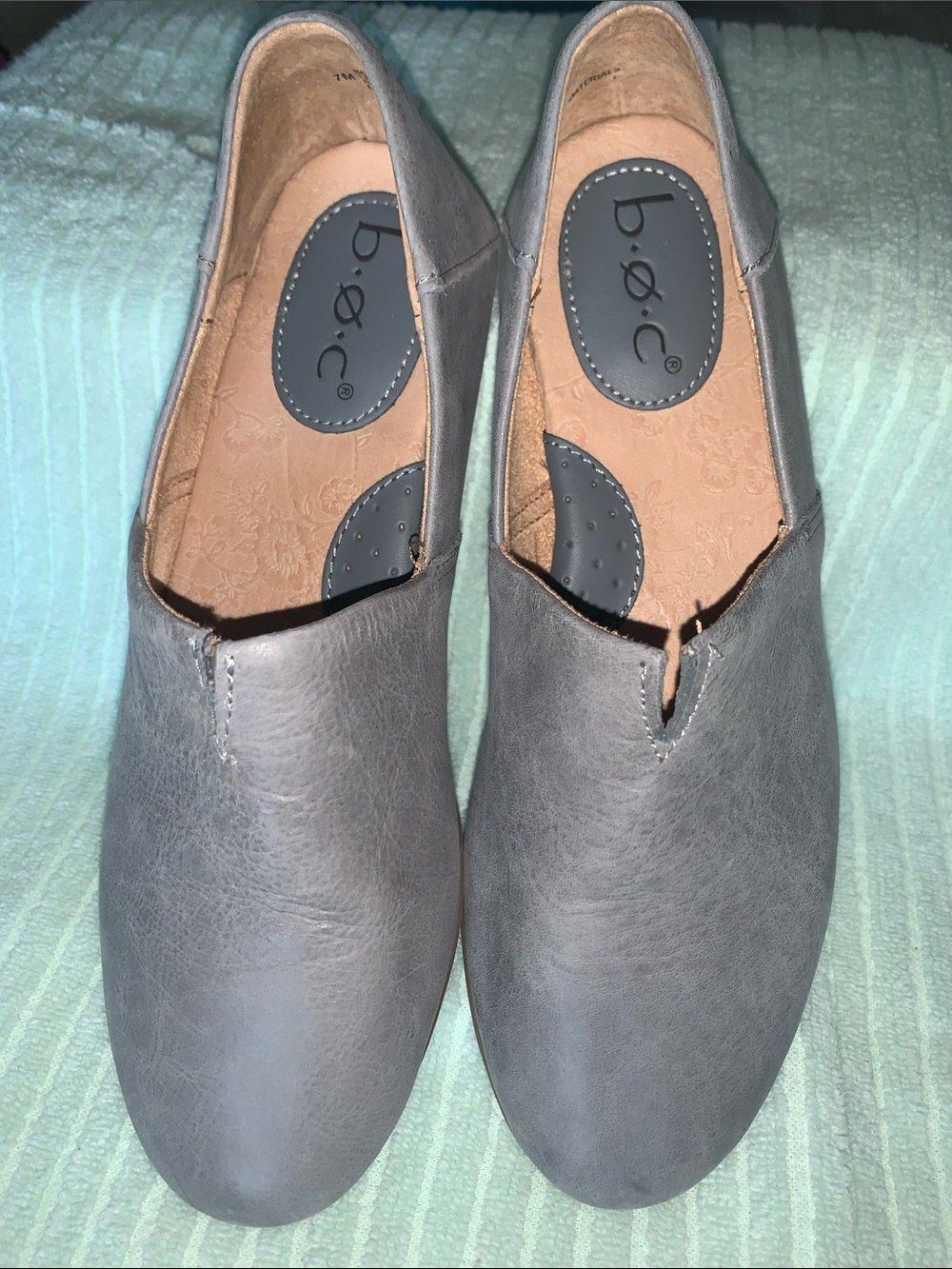 b.o.c. Gray Leather Slip-On Comfort Flats
